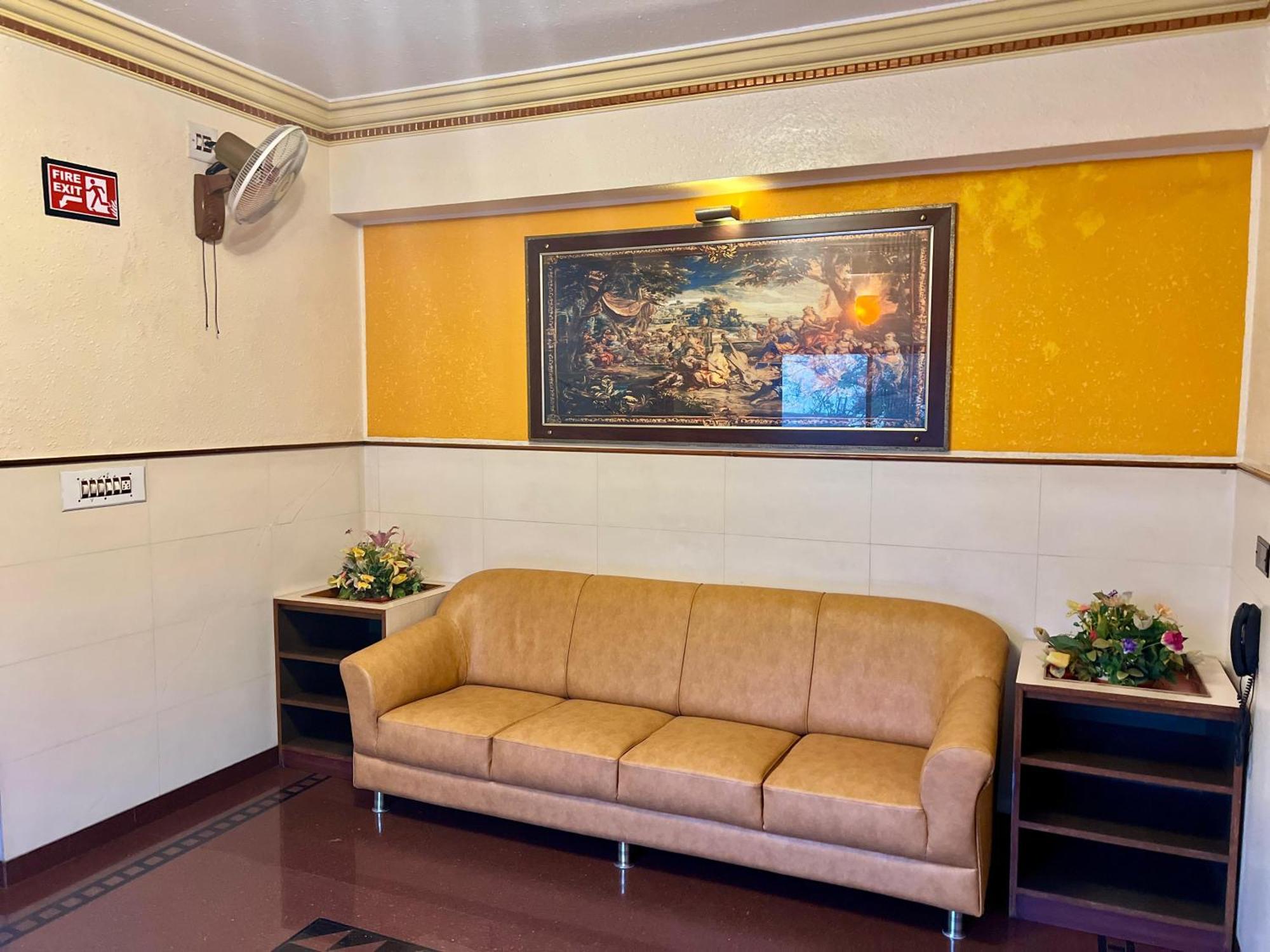 The Grand Krishna Rooms Bangalore Luaran gambar